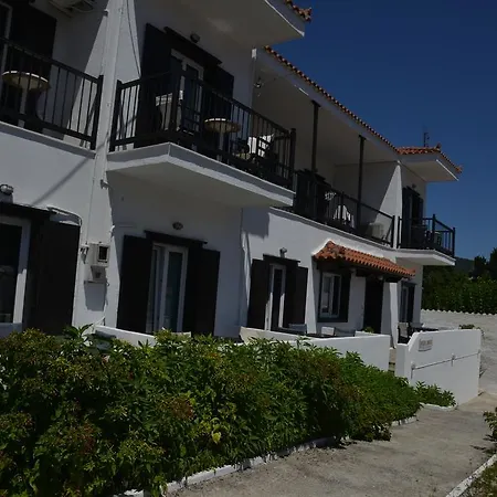 Anelli Skopelos Town