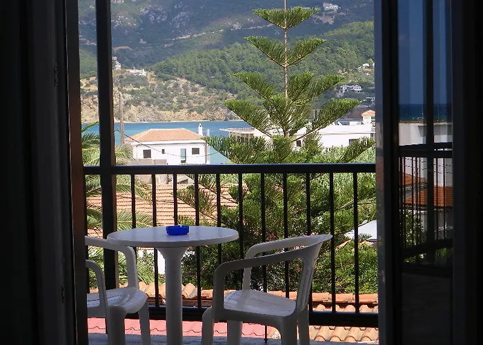 Anelli 2* Skopelos Town